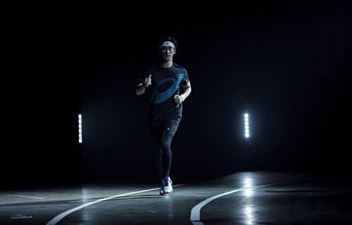 ASICS: Blackout Track