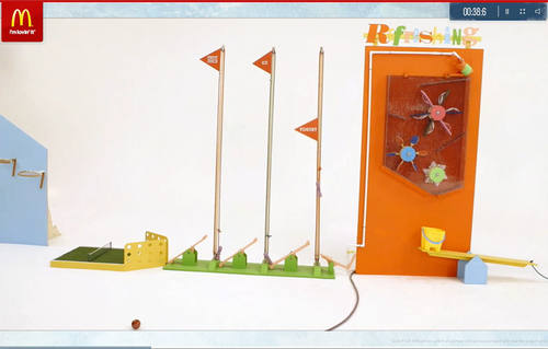 Ice breaking machine